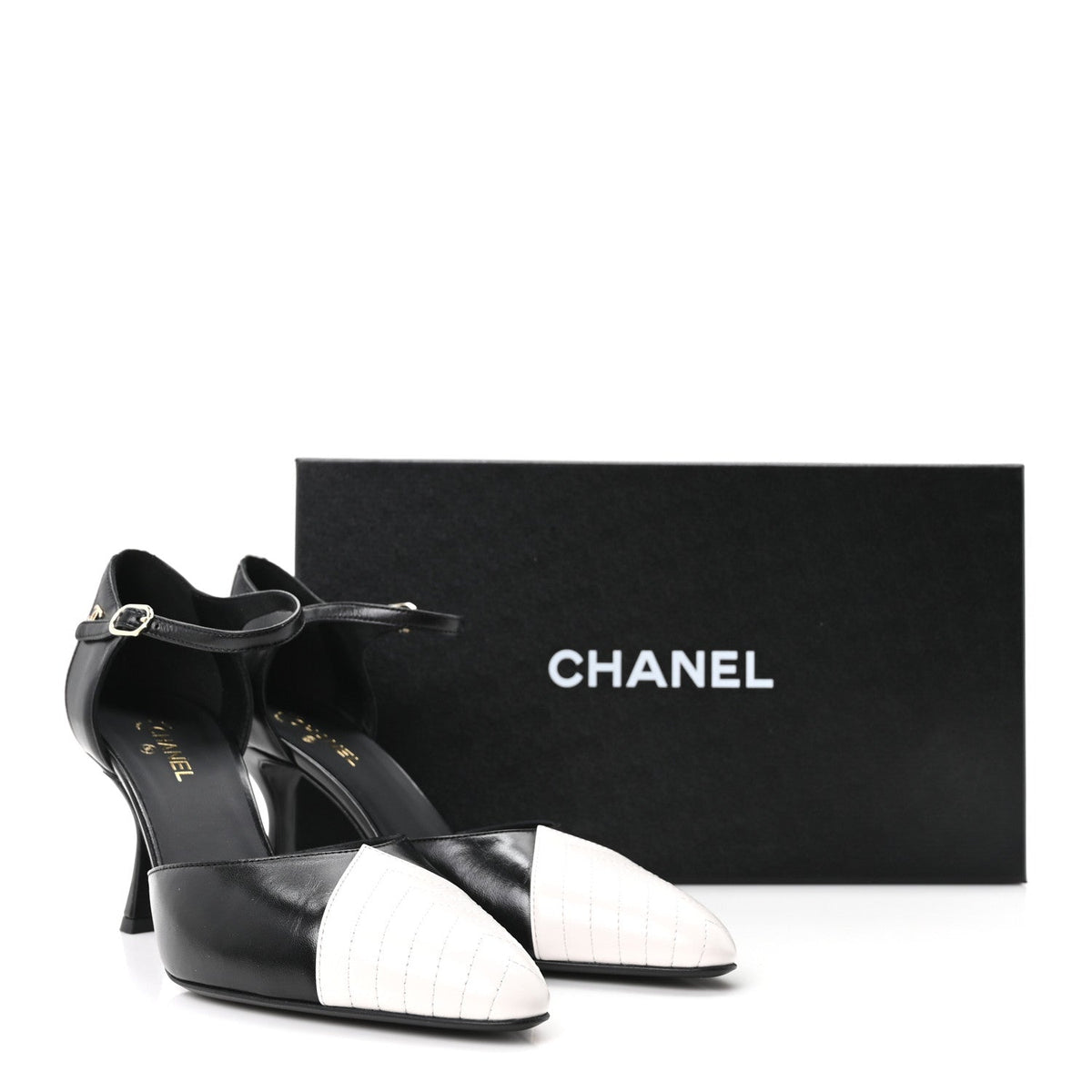 Lambskin Mary Jane Pumps 39 Black White