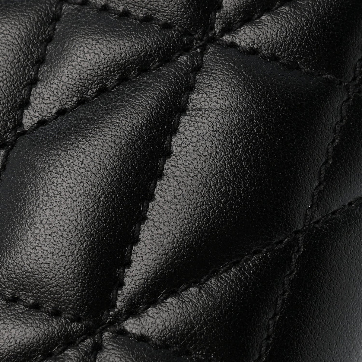 Calfskin Matelasse Aria GG Marmont Chain Wallet Black