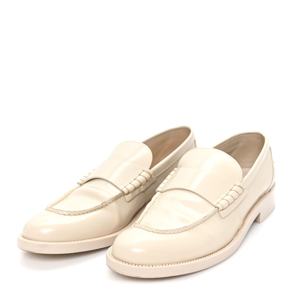 Shiny Calfskin Logo Loafers 40 Light Beige
