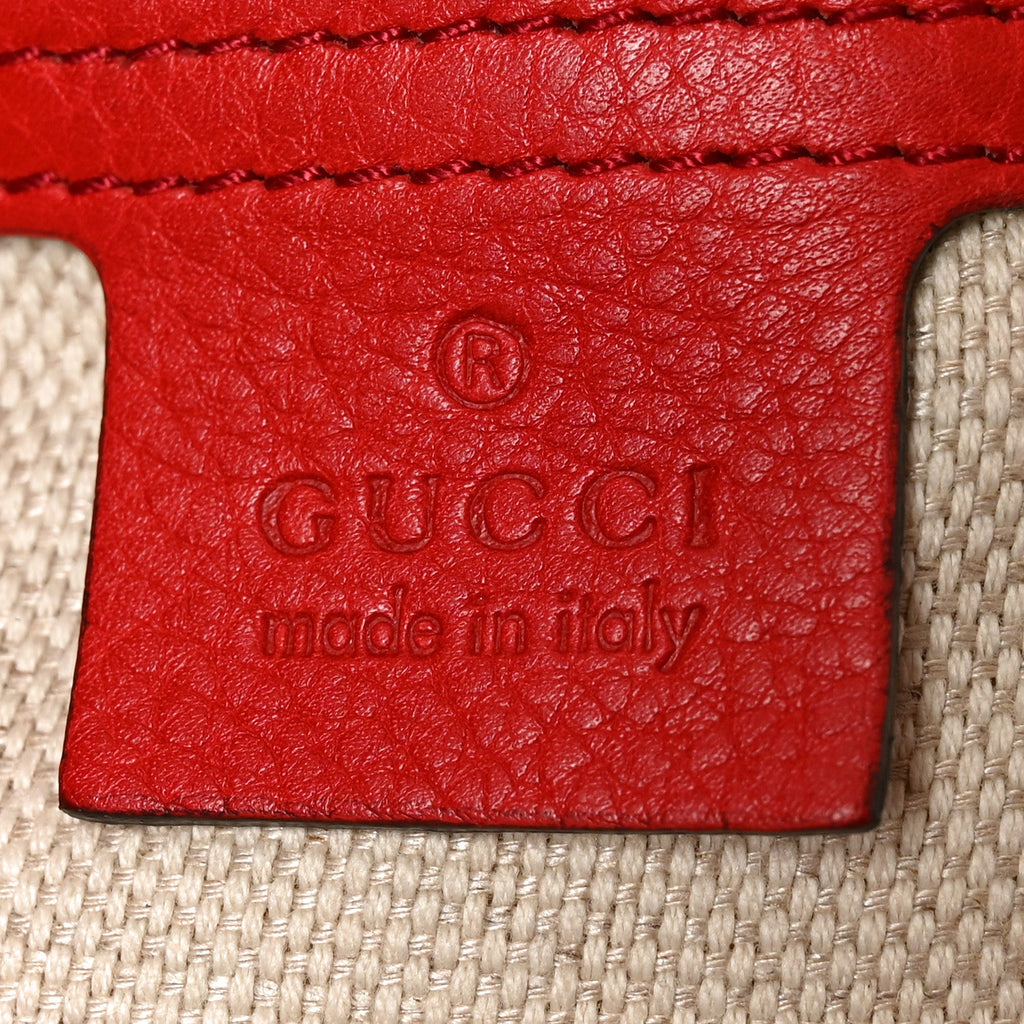Pebbled Calfskin Large Soho Shoulder Bag Red