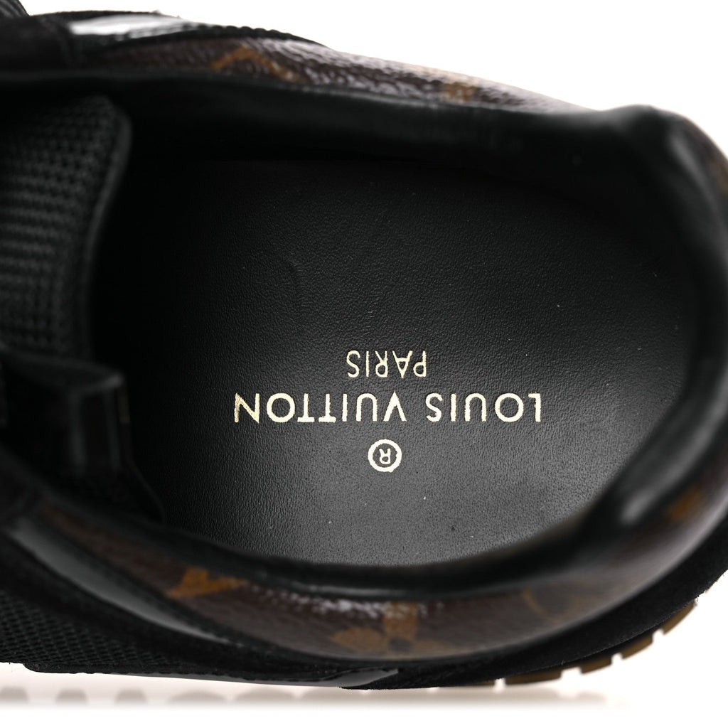 Suede Monogram Run Away Sneakers 38.5 Black