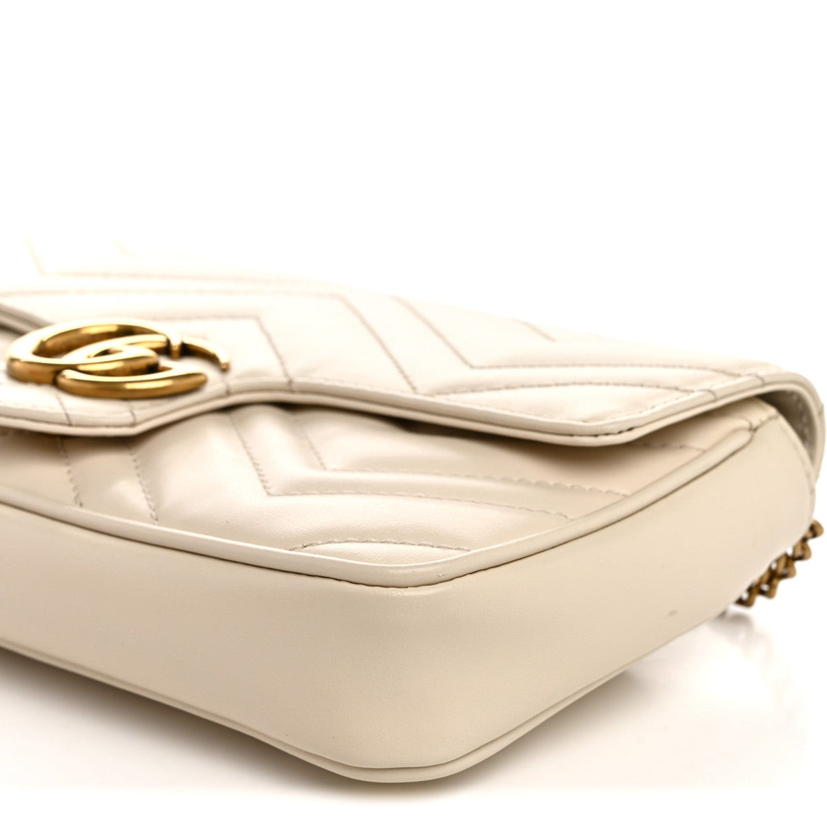 Calfskin Matelasse Mini GG Marmont Shoulder Bag With Card Holder White Black