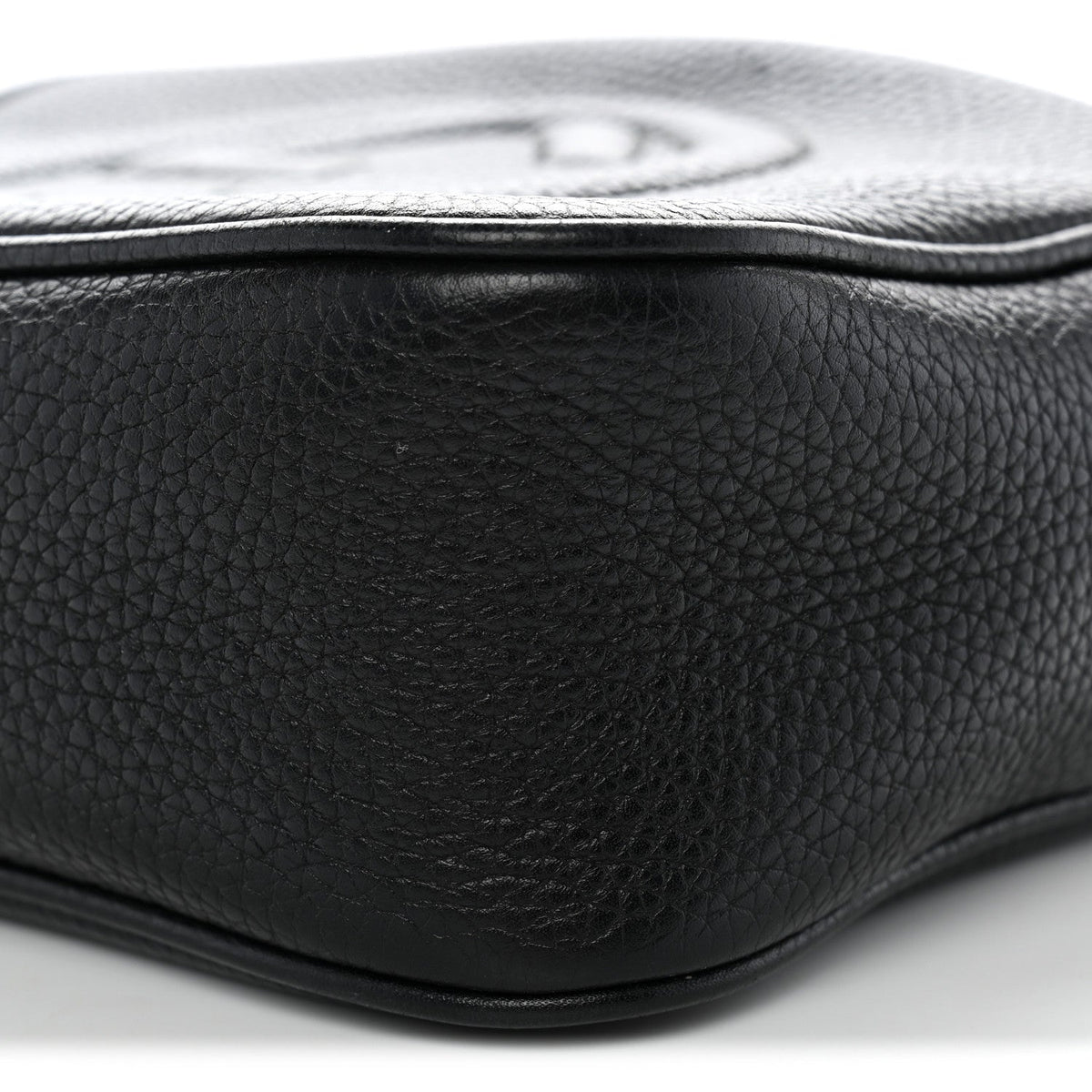 Pebbled Calfskin Small Soho Disco Bag Black