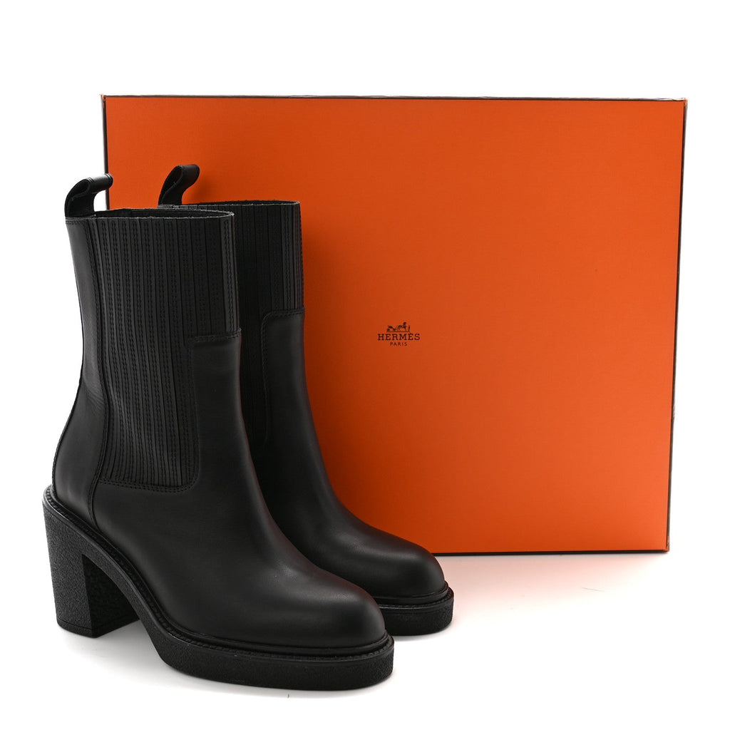 Calfskin Donia 70 Ankle Boots 36 Black