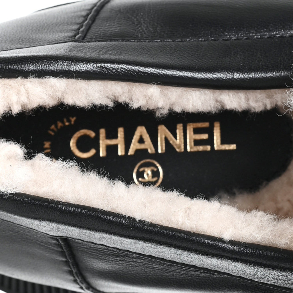Lambskin Shearling Quilted CC Turnlock Loafers 39 Black