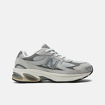 2010 Lace - New Balance
