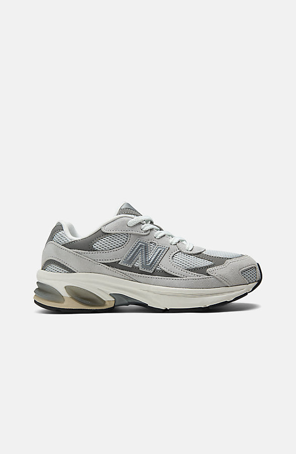 2010 Lace - New Balance