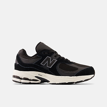2002 Lace - New Balance