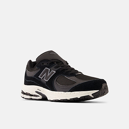 2002 Lace - New Balance