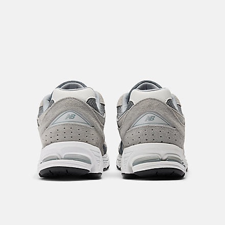 2002R - New Balance