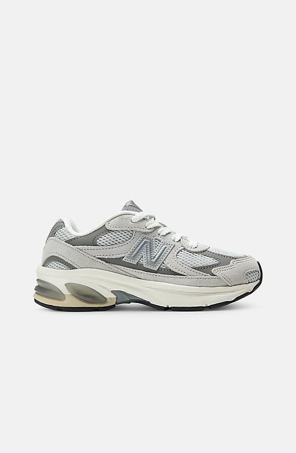 2010 Lace - New Balance