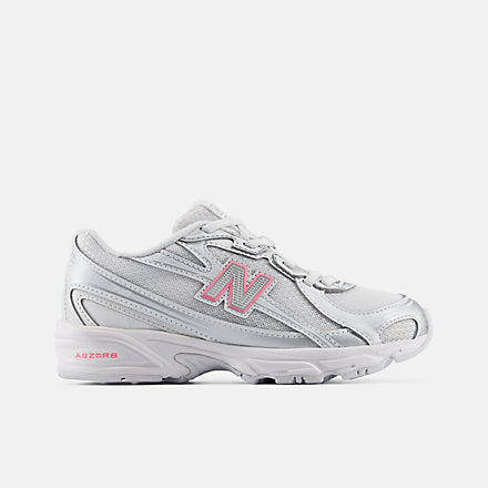 740 Bungee Lace - New Balance